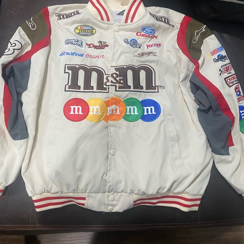 Brand new jacket size extra large it is $75
